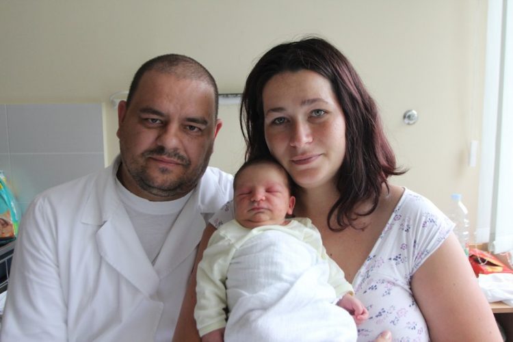 Jelena i Danijel Čulumović i sin Stjepan