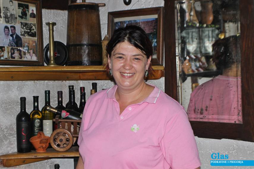 Monika Kemenović