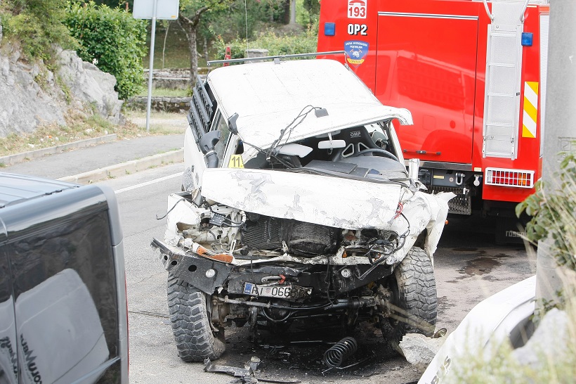 Permani: U prometnoj nesreći poginula jedna osoba