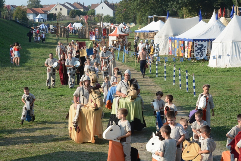 VIDEO Brojni posjetitelji u Koprivnici na Renesansnom festivalu