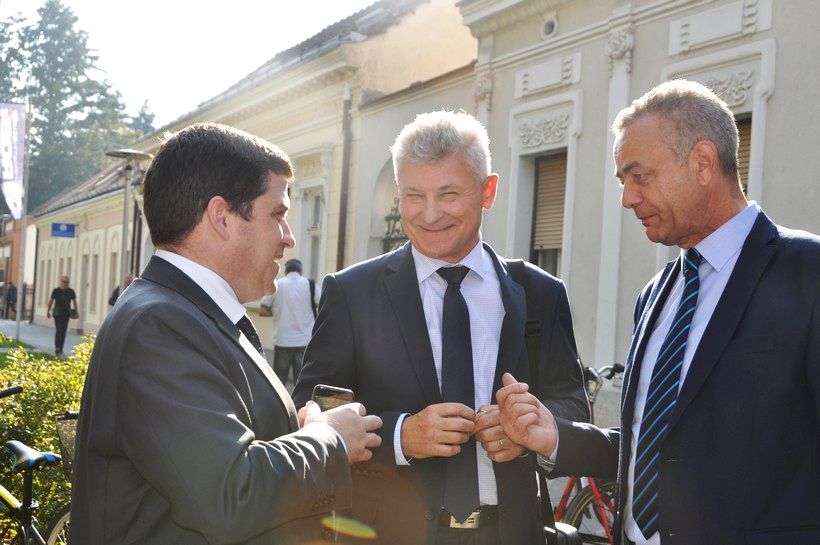 Ministar Butković, Branko Hrg i Darko Koren