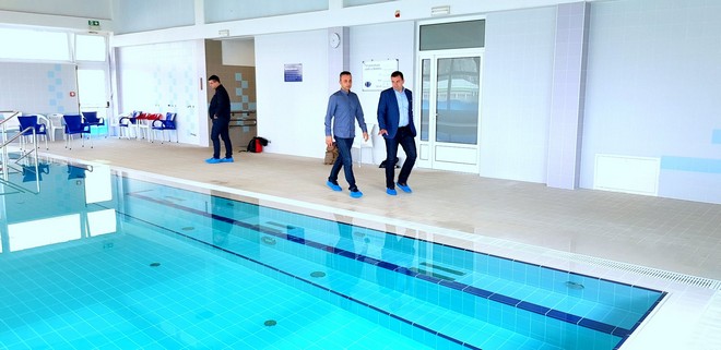 Grad Bjelovar organizira besplatnu Malu školu plivanja za predškolce