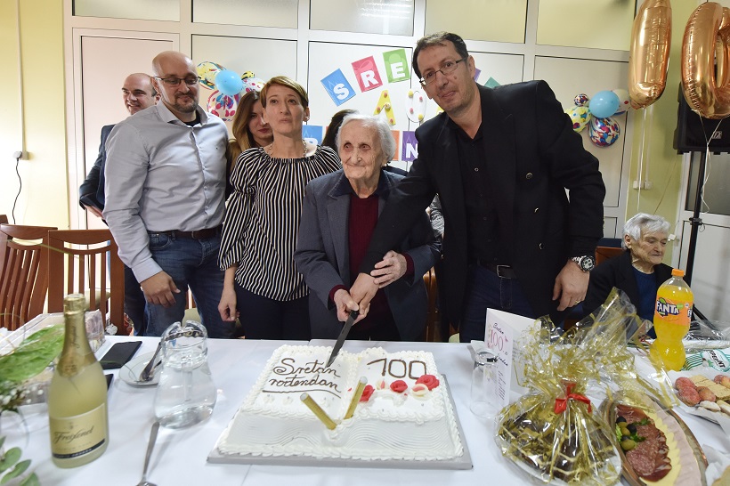 VIDEO Mila Kovač proslavila 100. rođendan