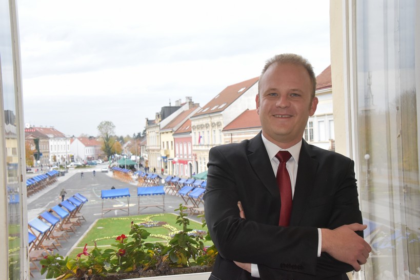 [INTERVJU] Mišel Jakšić, gradonačelnik Koprivnice: Iza nas je godina s rekordnim brojem ostvarenih EU projekata vrijednih 46 milijuna kuna