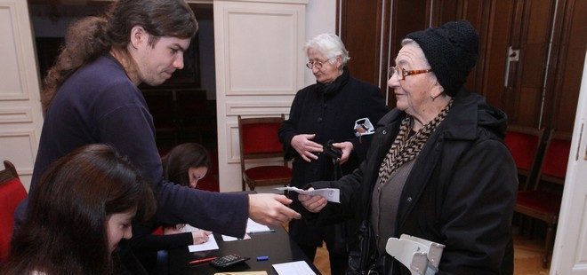 Donosimo raspored podizanja božićnica za koprivničke umirovljenike