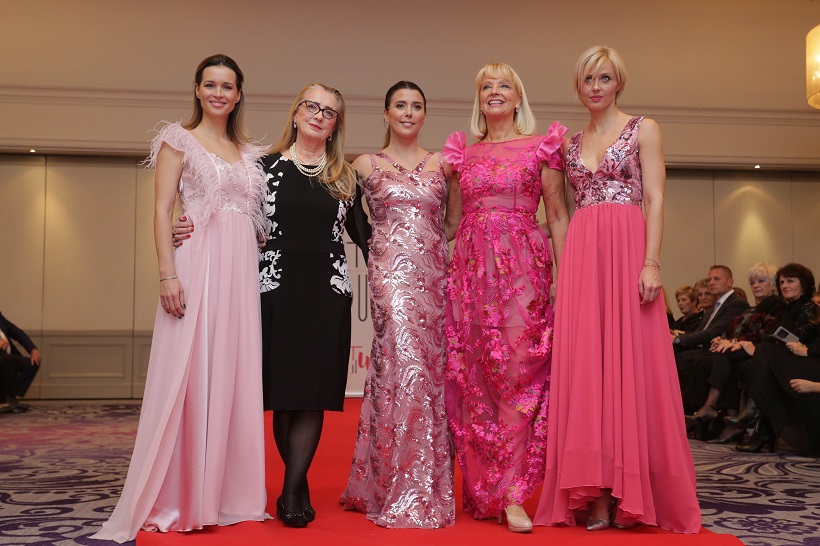 Zagreb: Humanitarna revija City Modus u čast ženama oboljelim od raka dojke