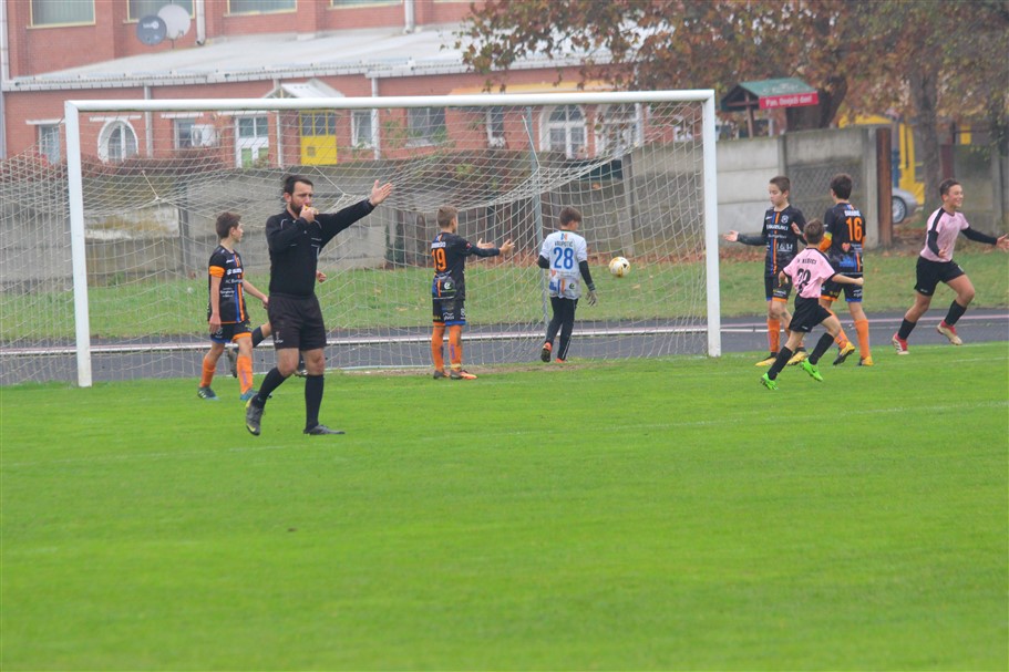 nogomet u-13 radnik krizevci varteks1