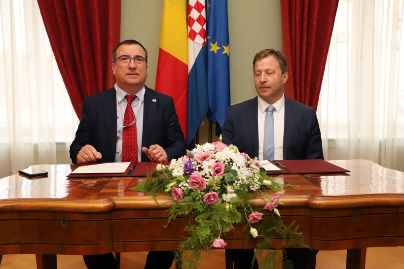 potpisivanje deklaracije_Stanescu_Panenic