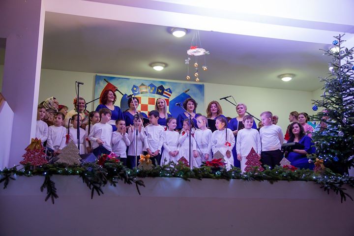 Bozic nam v Kloster dolazi04