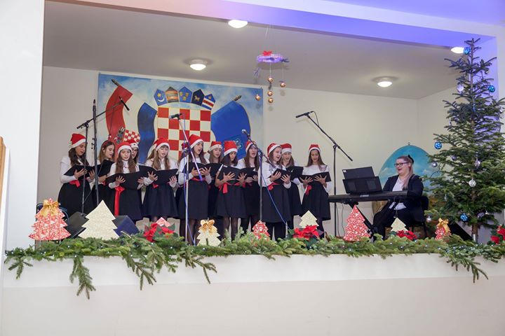 Bozic nam v Kloster dolazi10