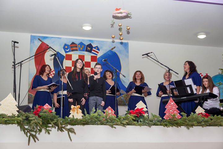 Bozic nam v Kloster dolazi11