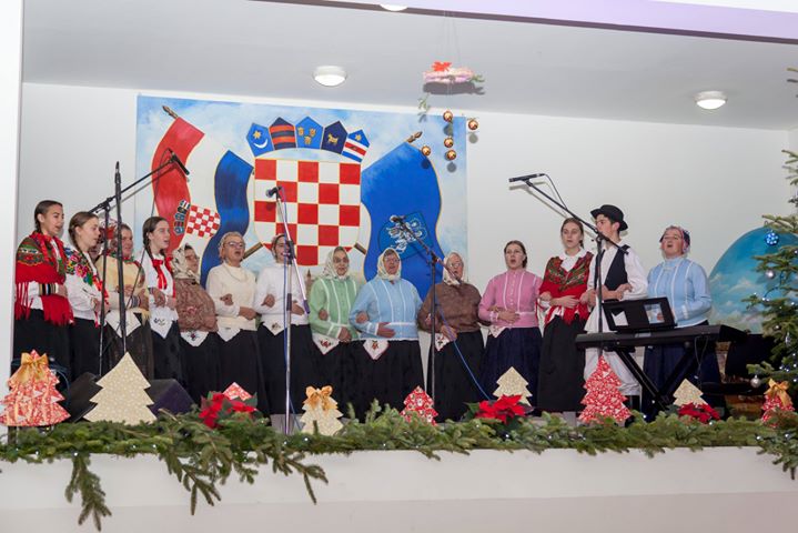 Bozic nam v Kloster dolazi13