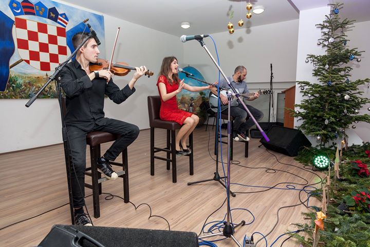 Bozic nam v Kloster dolazi16