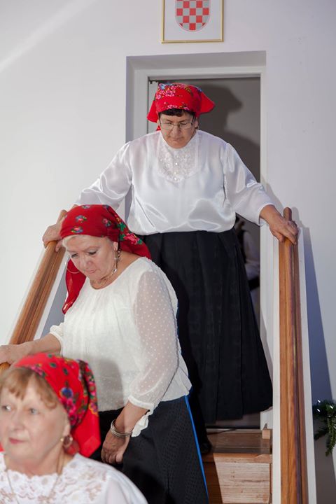 Bozic nam v Kloster dolazi22