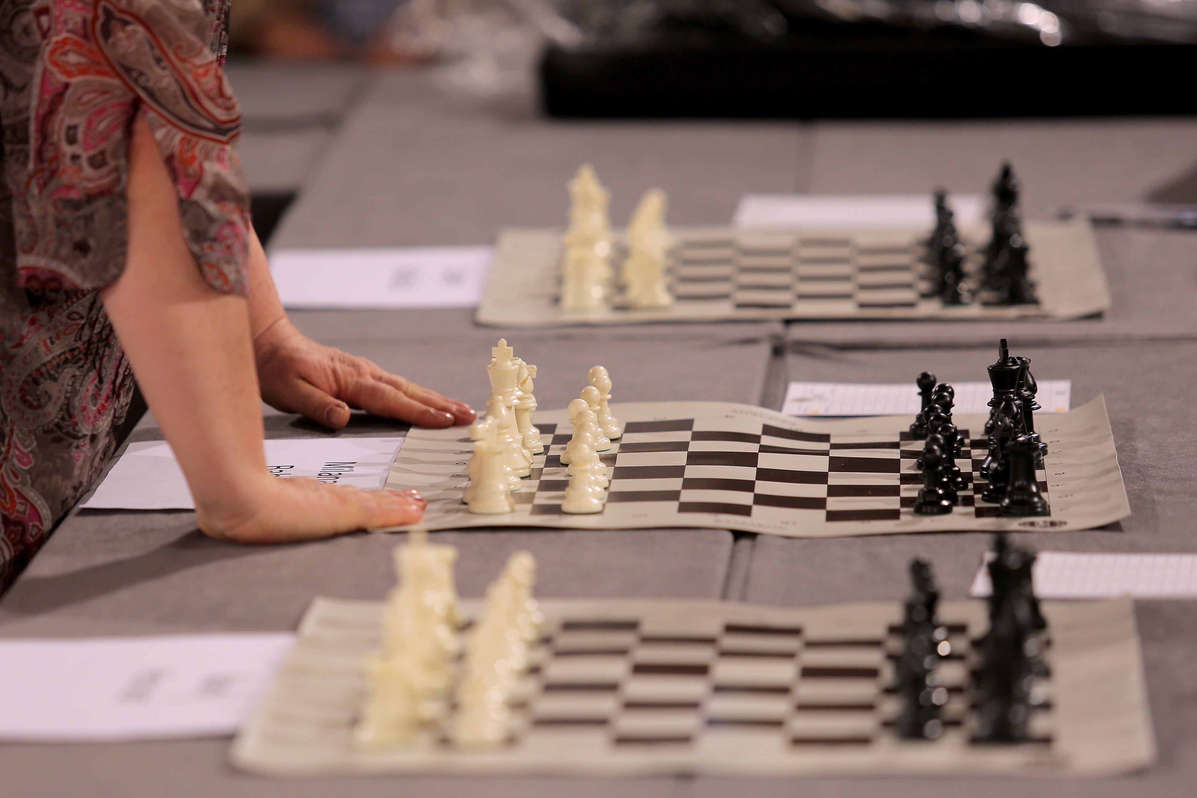 Zagreb: Garry Kasparov odigrao simultanku s poznatim osobama i šahistima