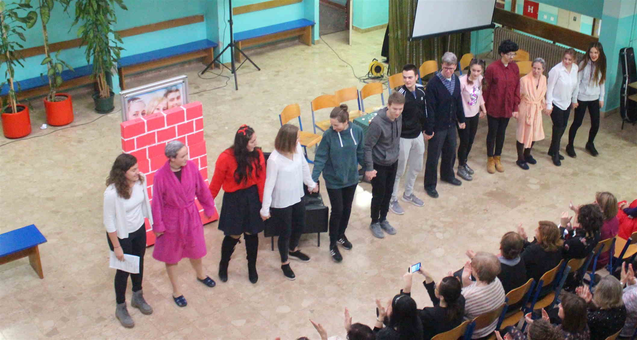 bozicna priredba u krizevackoj gimnaziji58