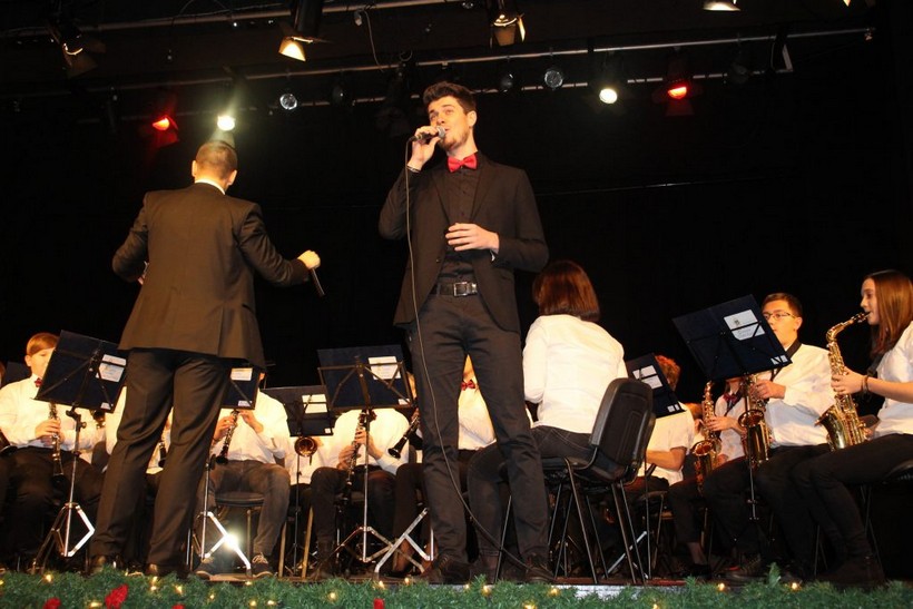 [FOTO] Blagdanski koncert u Koprivnici izazvao ovacije publike
