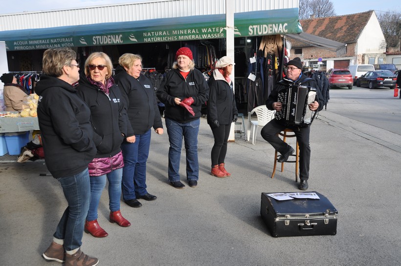 minglanje likeri (3)