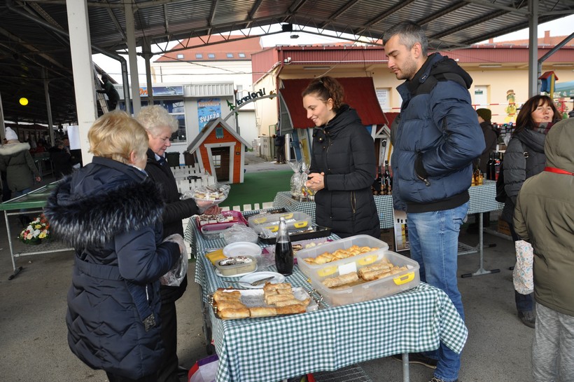 minglanje likeri (4)