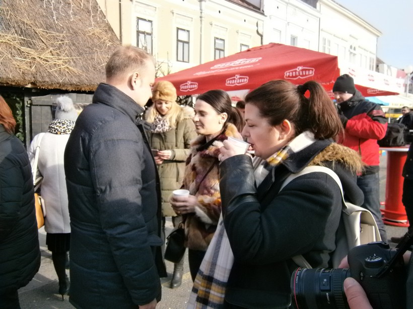 kc novinari druženje