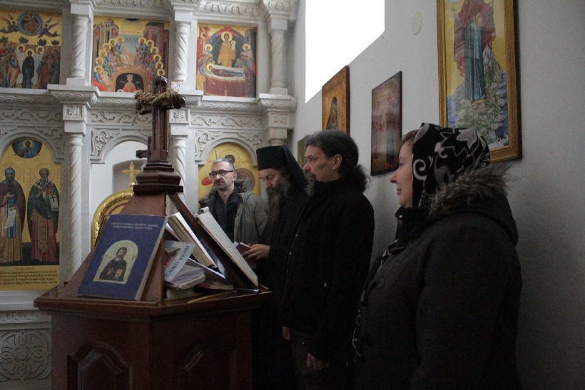 Božić, sveta misa u manastiru u Lepavini (20)