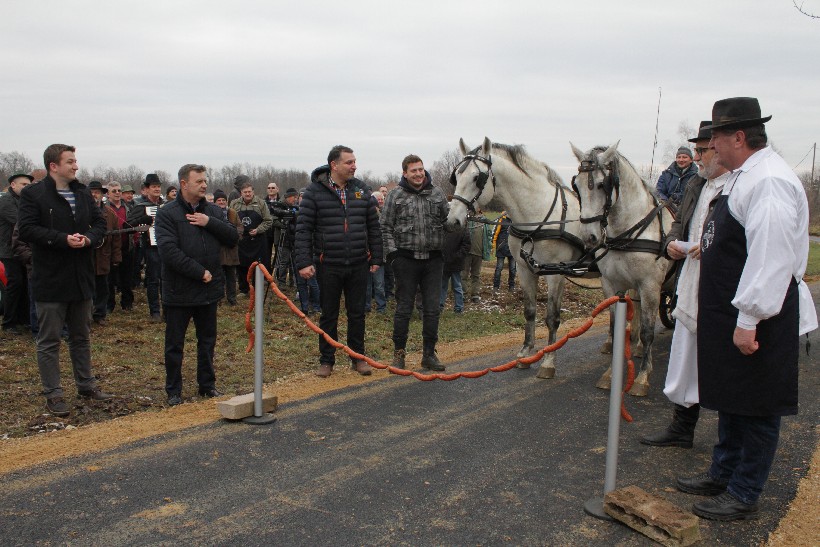 Otvaranje ceste -Čepelovac Mičetinac (7)
