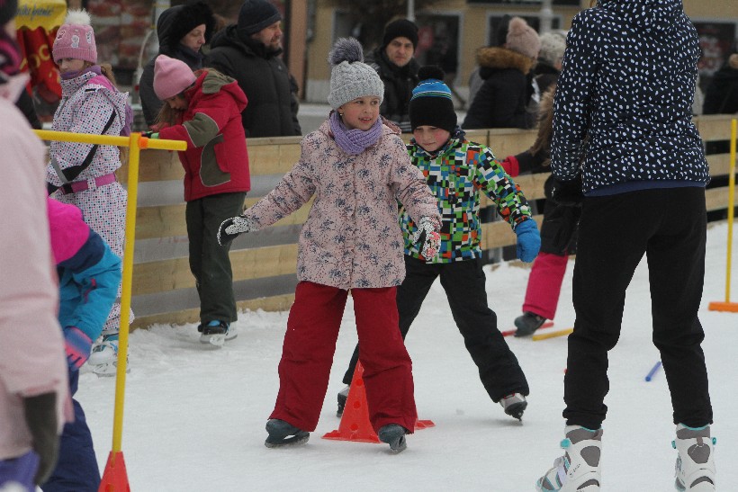 Podjela svjedođbi klizalište, koprivnica (4)