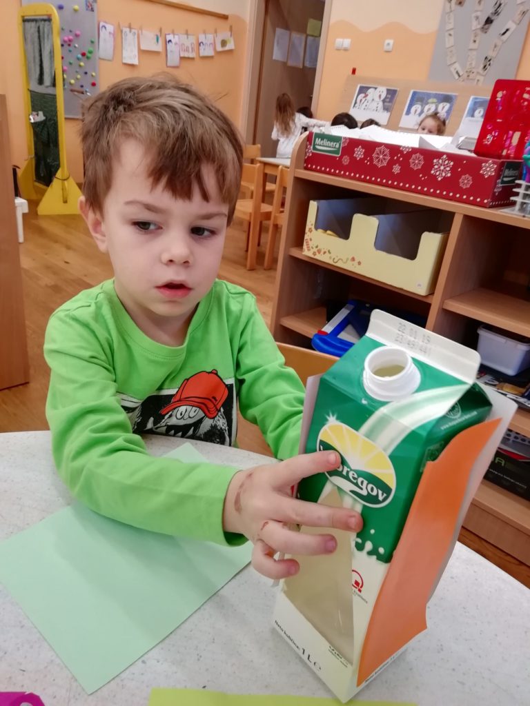 Đu vrtic, radionica hranilica za ptice (4)