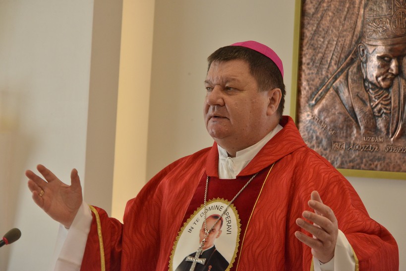 Biskup Huzjak: Cilj susreta mladih je nada