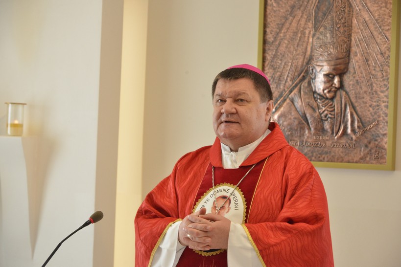 Biskup Huzjak: Svi smo mi danas apostoli pozvani svijetu svjedočiti istinu, ljubav te Božju prisutnost i snagu