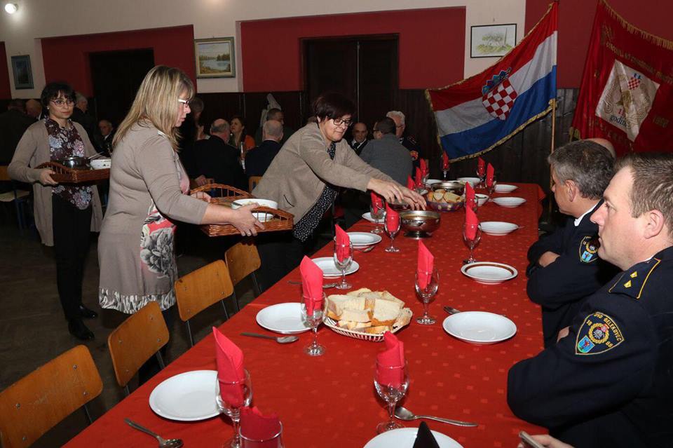 delekovec32