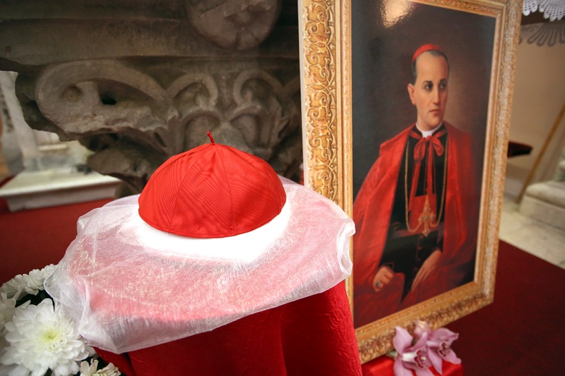 Solin: Kardinalska kapica Blaženoga Alojzija Stepinca izložena vjernicima na štovanje