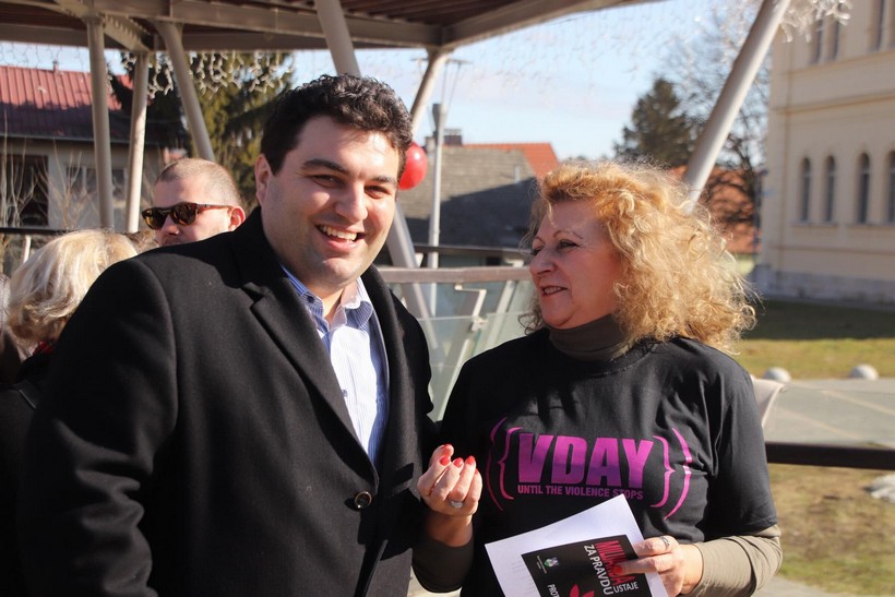 Milijarda ustaje križevci (20)