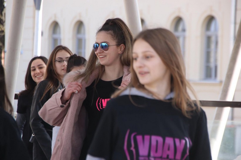 Milijarda ustaje križevci (26)