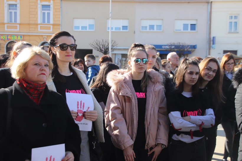 Milijarda ustaje križevci (31)