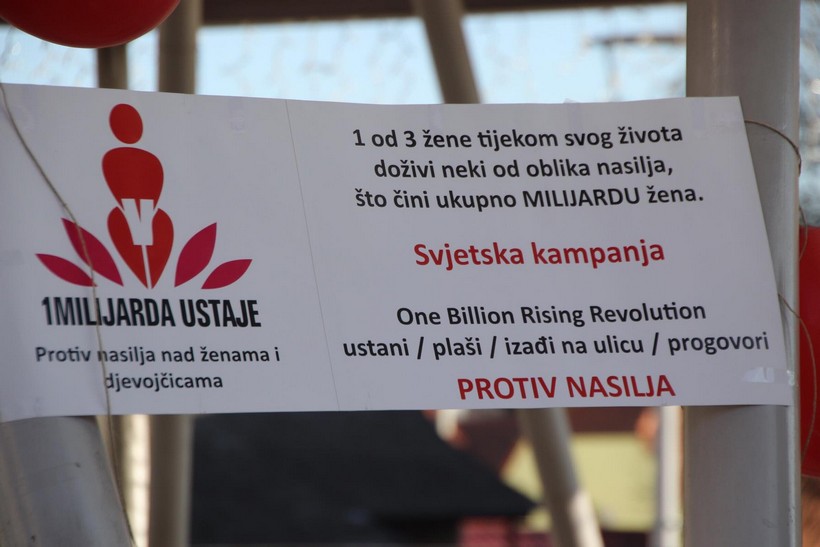 Milijarda ustaje križevci (7)