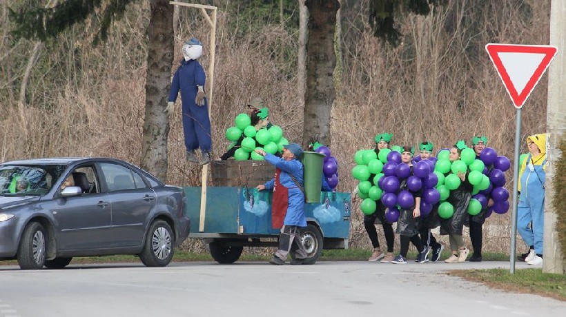 Legrad maškare (42)