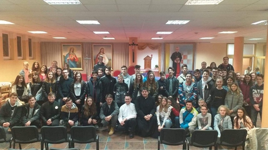 Mladi Koprivničkog dekanata sudjelovali na korizmenoj duhovnoj obnovi