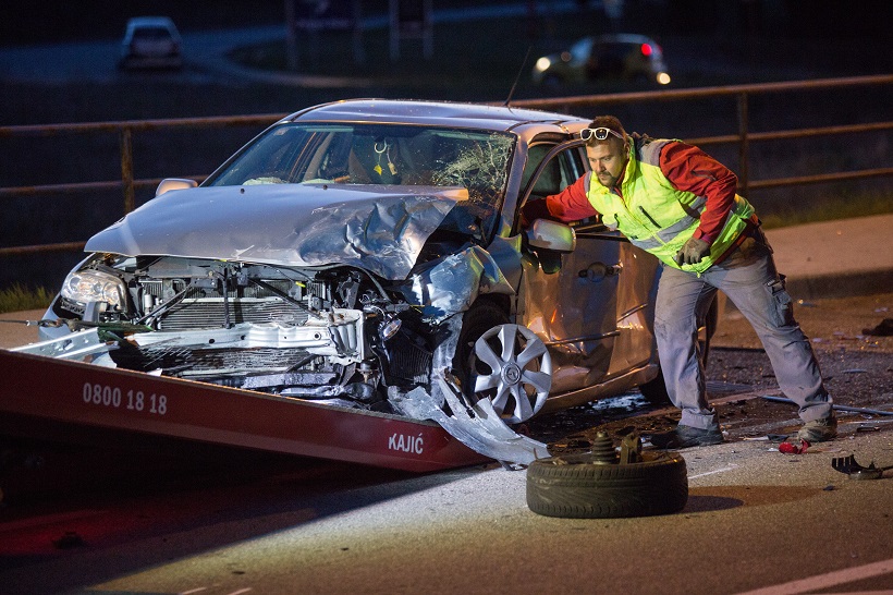 Kukljanovo: Šest Osoba Ozlijeđeno U Sudaru Dva Osobna Automobila