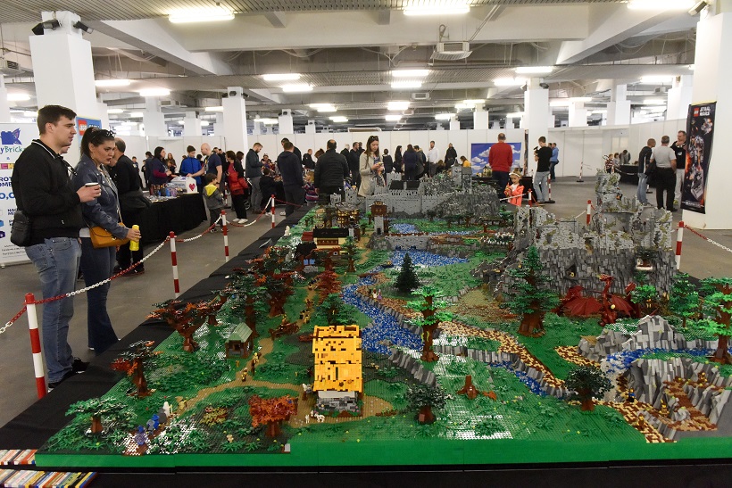 Zagreb: Na Velesajmu održana konvencija slagaèa Lego kockica