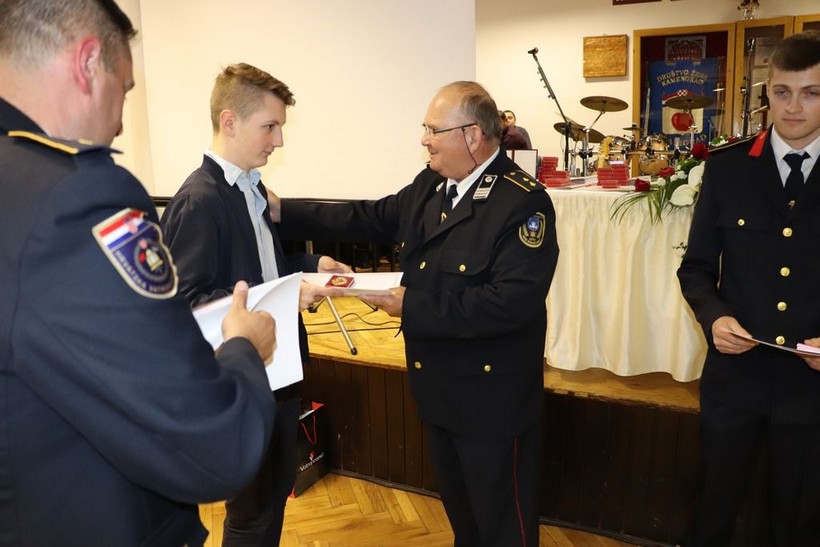 DVD Starigrad (21)