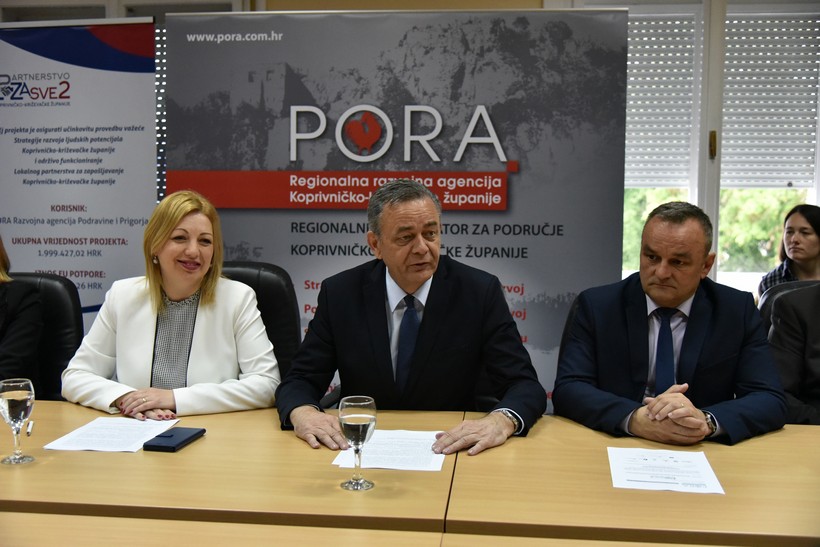 PORA (14)