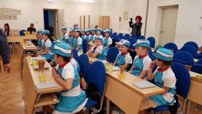 Bjelovarske mažoretkinje hrebak (6)