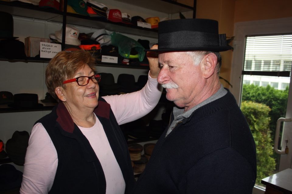 Obitelj Franje Posarića iz Križevaca klobuke izrađuje već 8 desetljeća