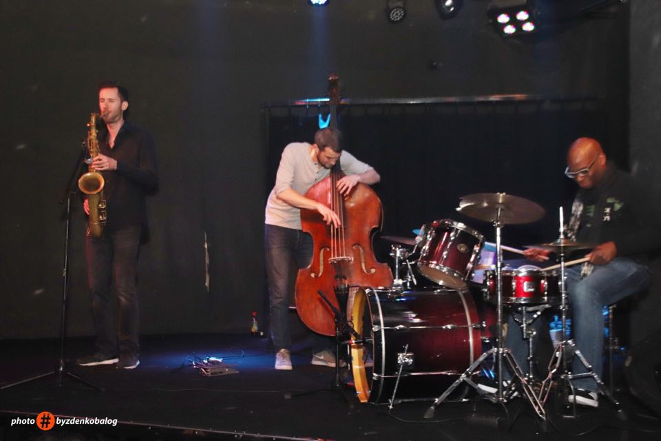 [FOTO/VIDEO] Mike Parker’s Trio Theory – poljsko-američki jazz ansambl održao koncert u Križevcima