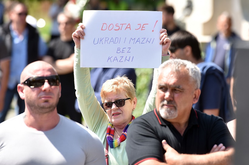 Tisuću Čakovčana okupilo se na prosvjedu "Želim normalan život"