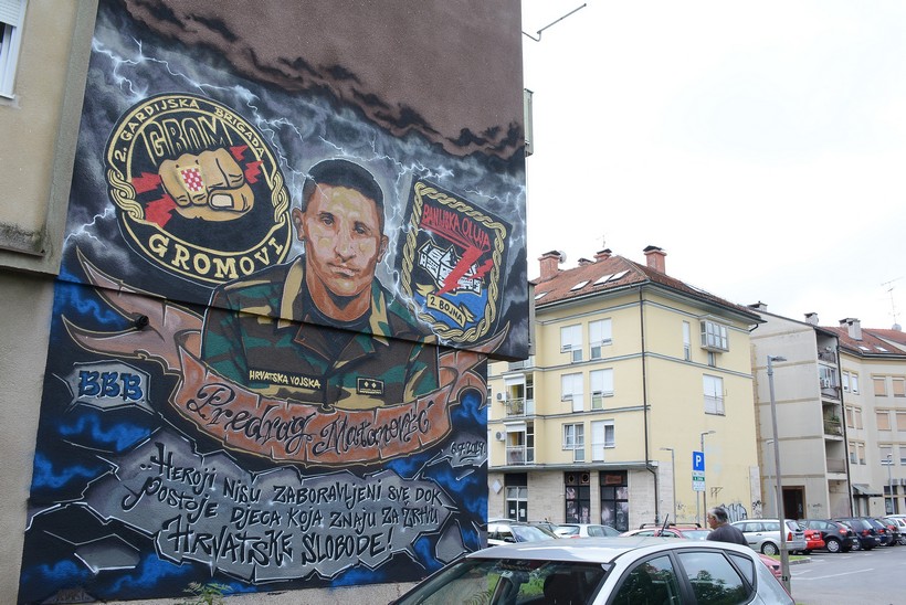 Na pročelju zgrade u Sisku izrađen mural pukovnika Predraga Matanovića