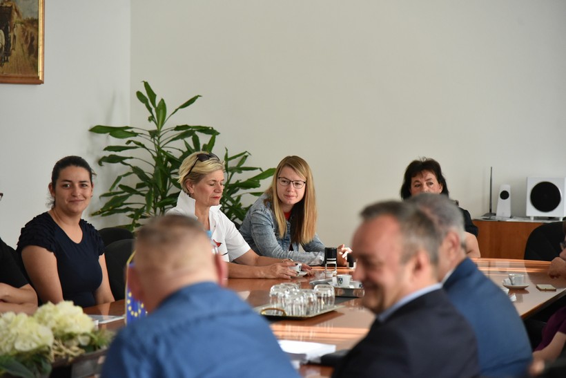 Potpisivanje ugovora o korištenju sredstva upanije (5)