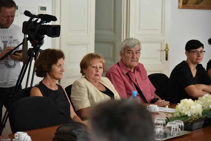 Potpisivanje ugovora o korištenju sredstva upanije (7)