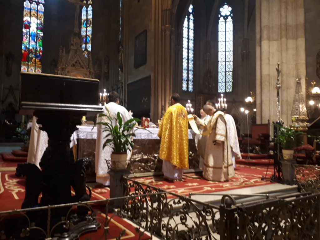 Ordinarij Križevačke eparhije mons. Milan Stipić služio grkokatoličku liturgiju na blagdan sv. Ćirila i Metoda u zagrebačkoj katedrali